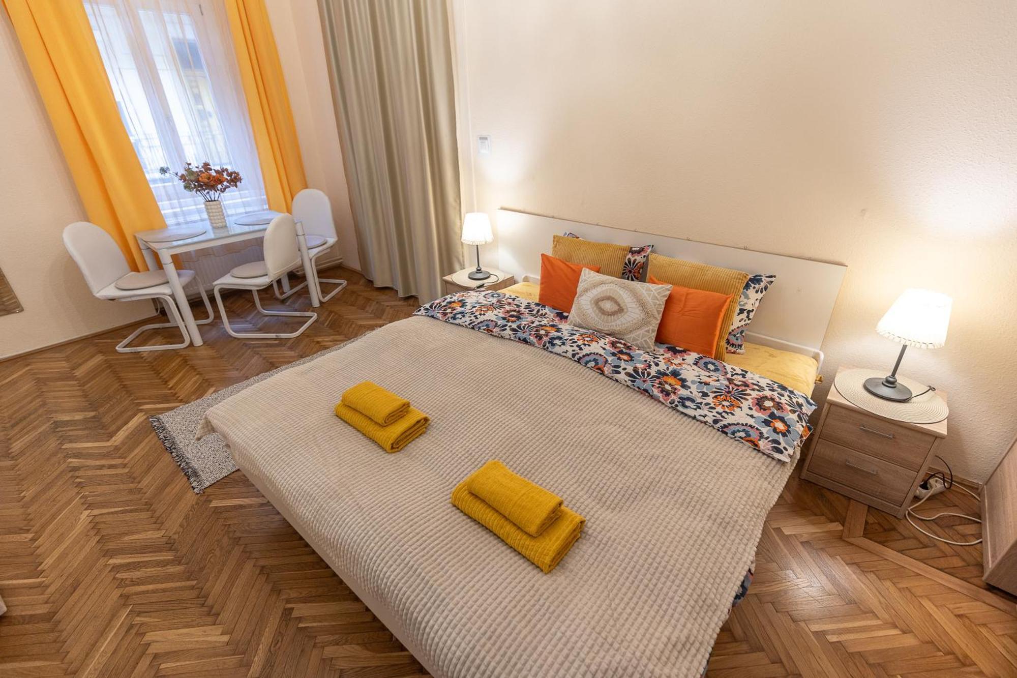 Harmony & Cute - Central Apartments Budapeşte Dış mekan fotoğraf
