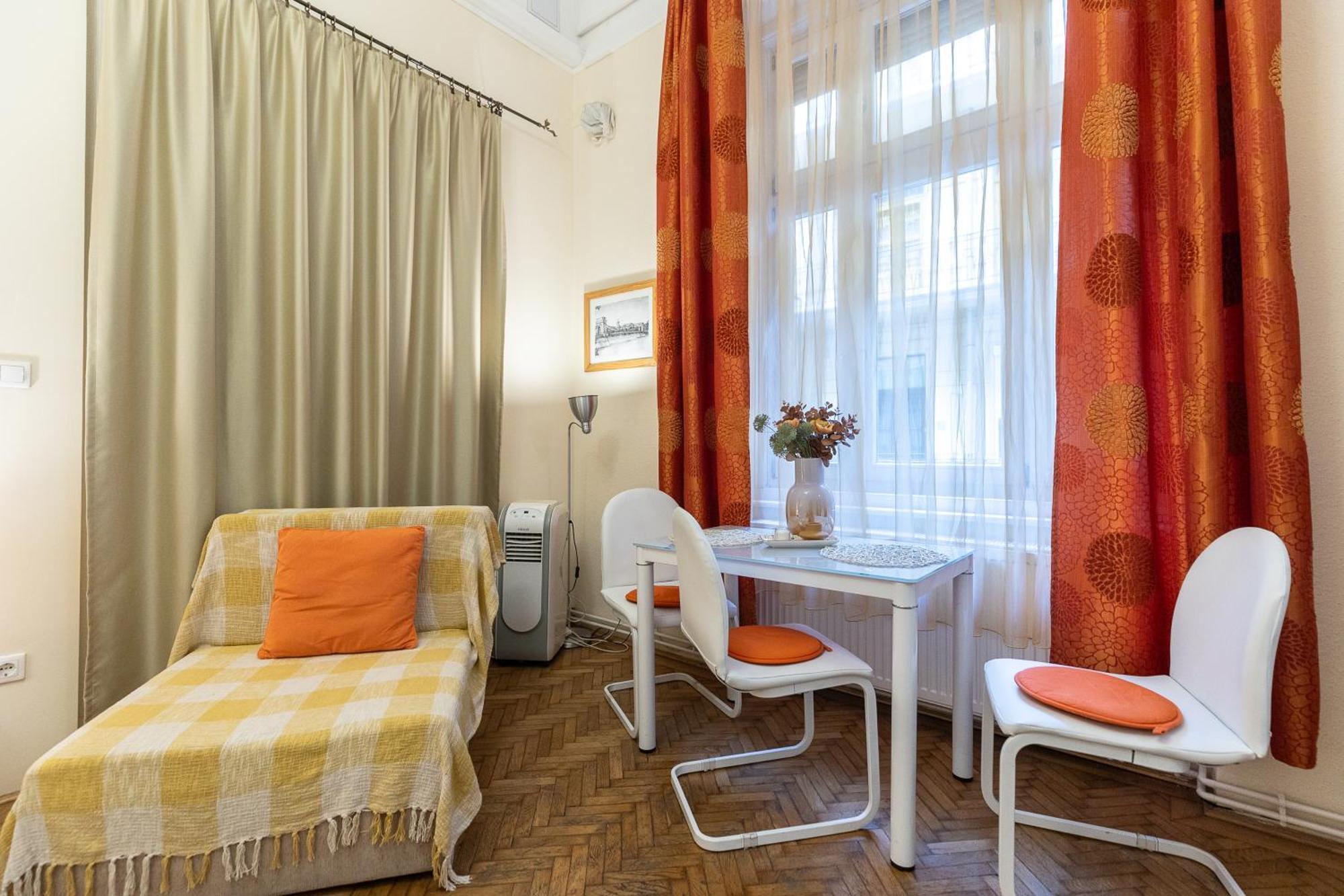 Harmony & Cute - Central Apartments Budapeşte Dış mekan fotoğraf